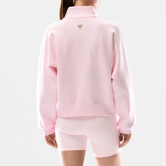 Aritzia Women's Pink Half-Zip Sweater AfterFX™ Dash 1/2 Zip Sweater - Picture 6 of 8